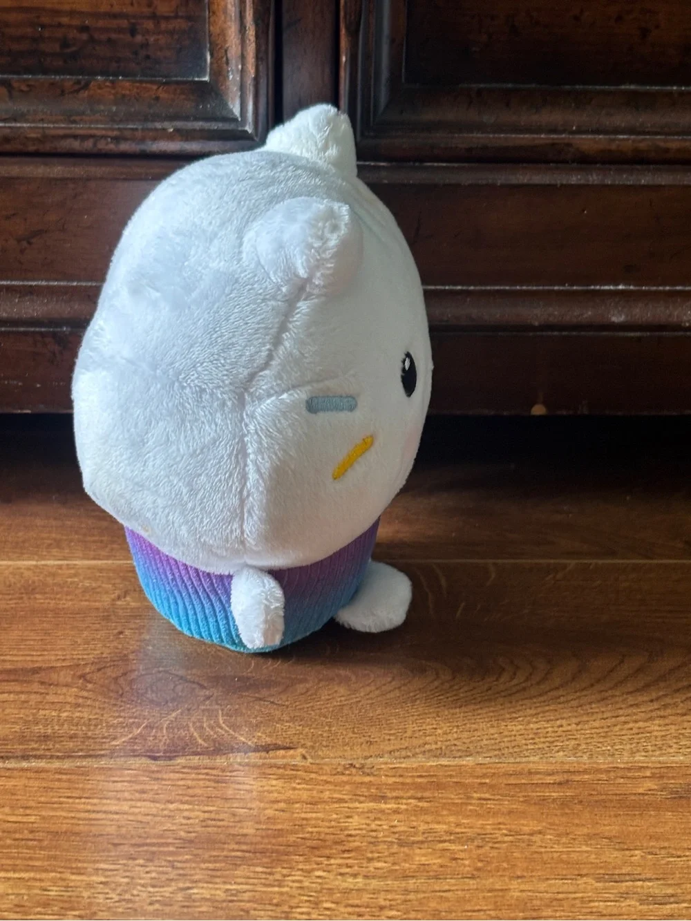 Plush Cupcake Kitty Toy in White with Rainbow Base